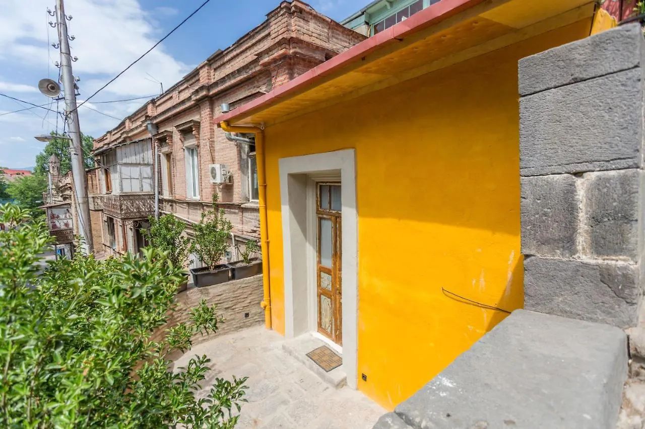 Apartmán Lofts Under The Castle In Old Town Tbilisi
